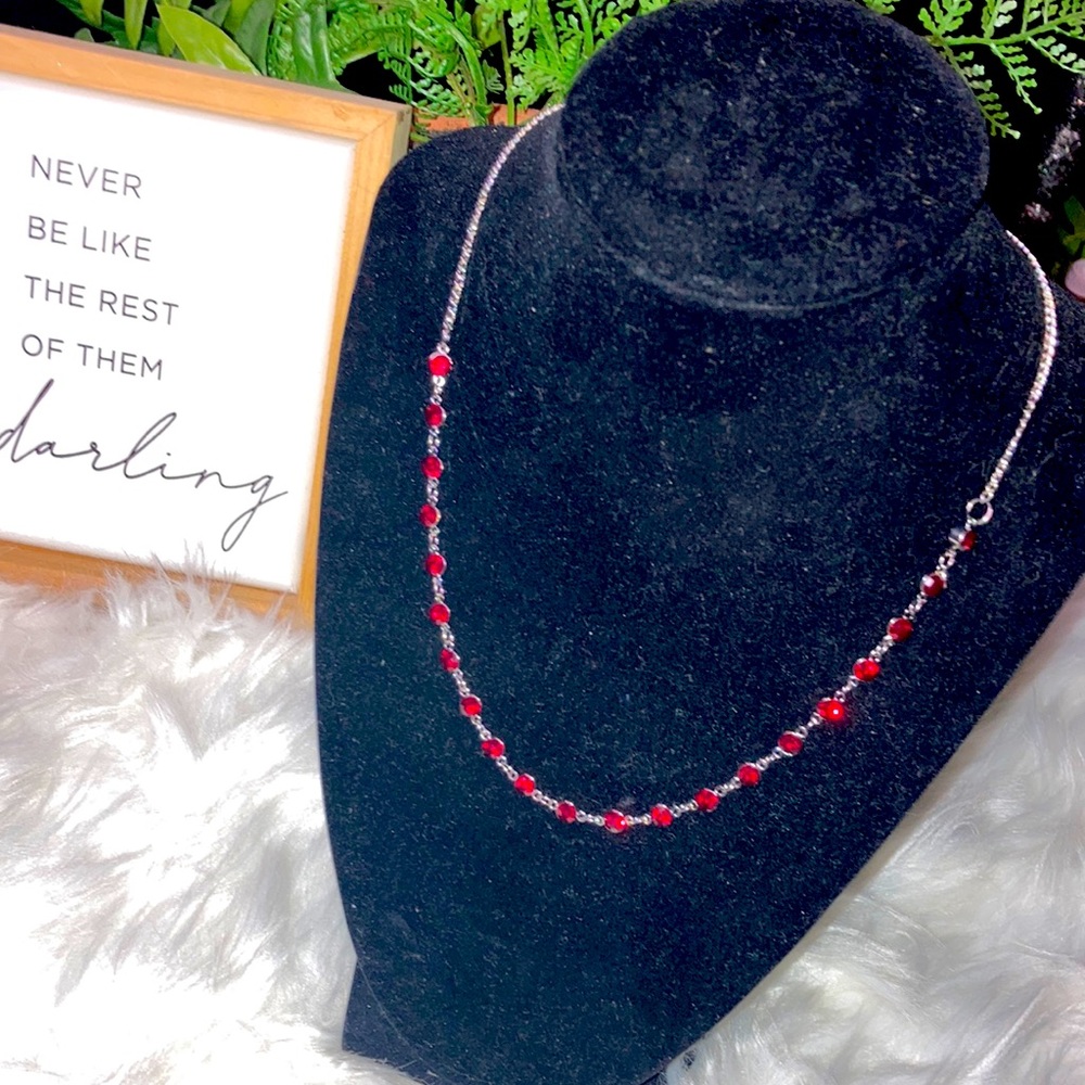 🌟Gorgeous! Lightweight silver and ruby red necklace set! Ready to Ship!
